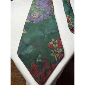 Bill Blass Silk Tie Men's Green Floral Scroll‎ Pattern